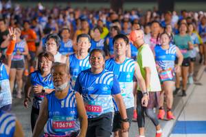 BIB: 15678, 15172, 
                            <button type="button" onclick="openModal(23105577)" class="btn btn-primary btn-sm float-right btn-popup" data-toggle="modal" data-target=".modal-high-quality">
                        <i class="fas fa-shopping-cart"></i> Add to Cart
                    </button>
                                            <button type="button" onclick="isThisMe(23105577, true)" class="btn btn-success btn-sm float-right btn-popup btn-isme hidden" data-toggle="tooltip" data-placement="bottom" title="นี่คือรูปของคุณใช่ไหม คลิกที่นี่เพื่อเอาเข้าอัลบั้ม">
                        <i class="fas fa-plus"></i> Add to album
                    </button>
                    <button type="button" onclick="isThisMe(23105577, false)" class="btn btn-warning btn-sm float-right btn-popup btn-isnotme hidden">
                        <i class="fas fa-ban"></i> Remove from album
                    </button>